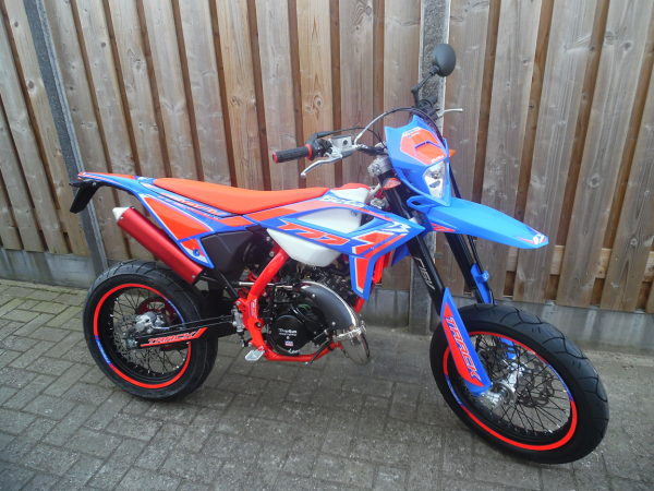 Beta RR50 Track Euro 5+ 2T Rood/blauw
